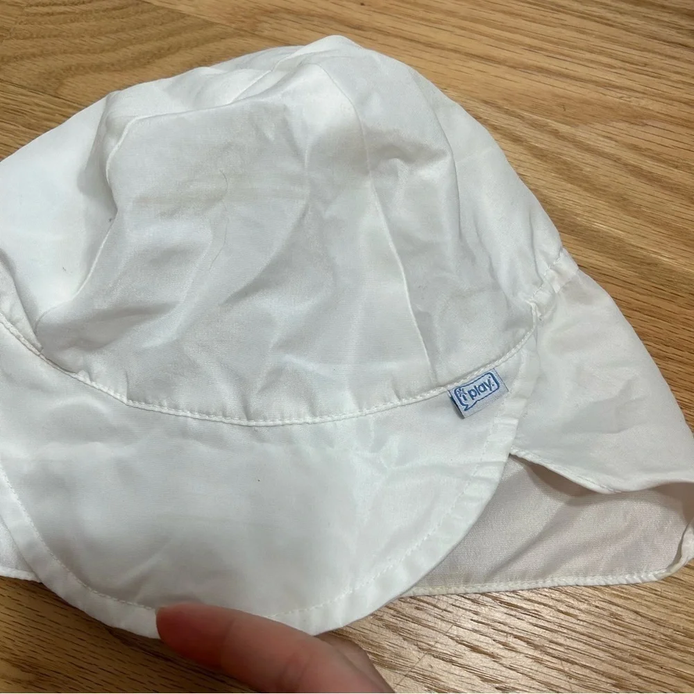 Iplay Sun Hat White Baby 6-18 mos 50+ UPF